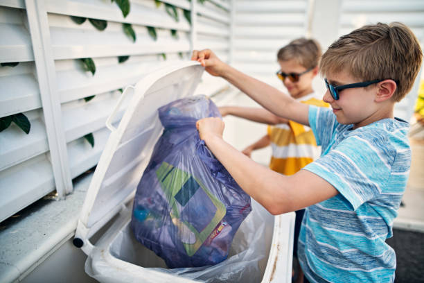 Best Junk Hauling Services  in Ashland, IL